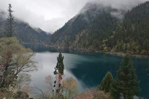 长沙到成都旅游，长沙到成都、九寨沟、黄龙双飞6日游，成都旅游