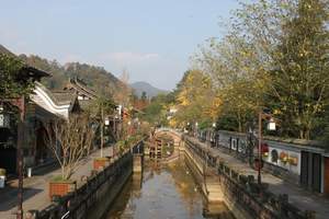 长沙到成都、九寨沟、黄龙、镰刀坝藏地草原错峰纯净双飞6日游