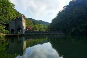 长沙到江西庐山旅游团费，南昌、庐山动车去，火车回四日游